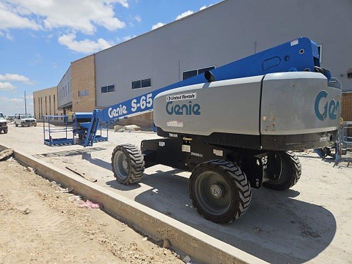 2017 GENIE S-65 for sale in Las Vegas, NV