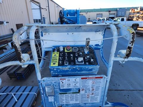 2017 GENIE Z-30/20N Boom 30-33' Articulating Dc