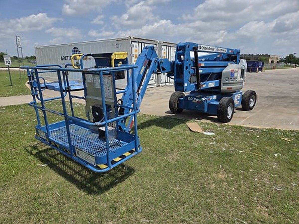 GENIE Z-45/25J DC photo 3