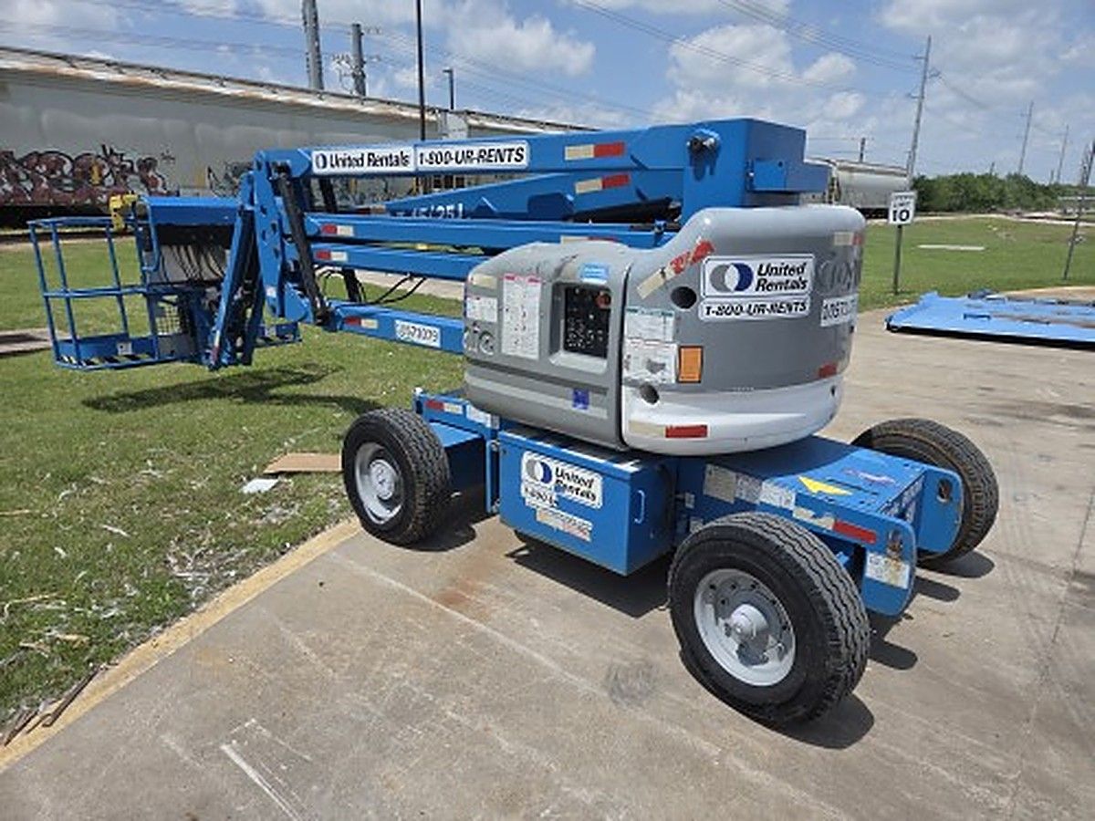 GENIE Z-45/25J DC photo 6