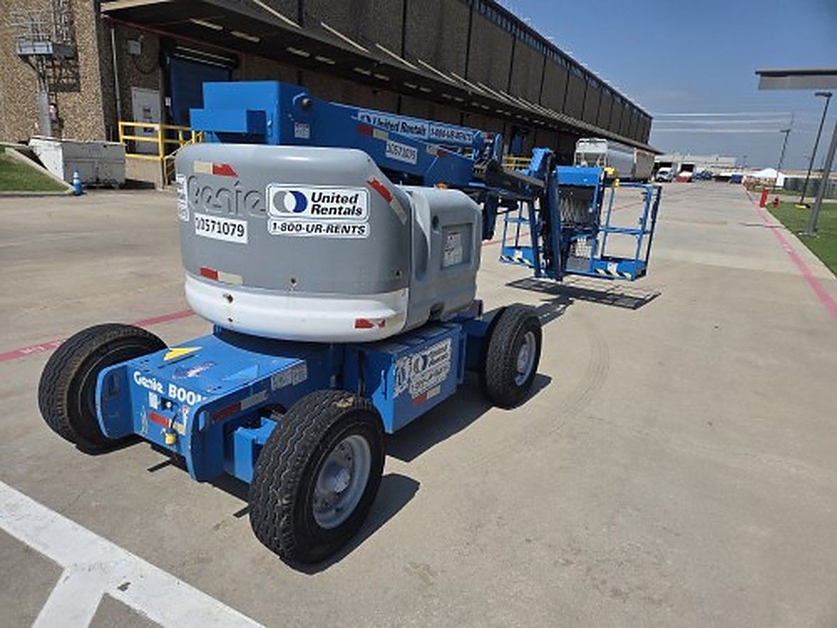 GENIE Z-45/25J DC photo 10