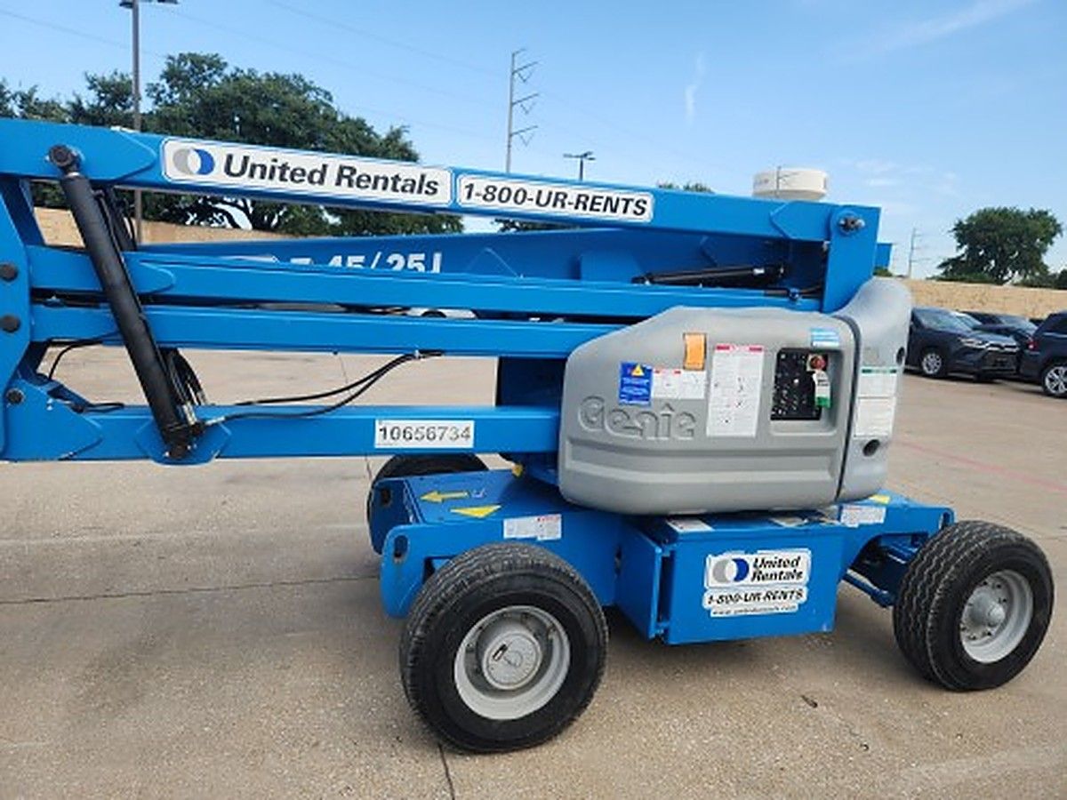 GENIE Z-45/25J DC photo 5