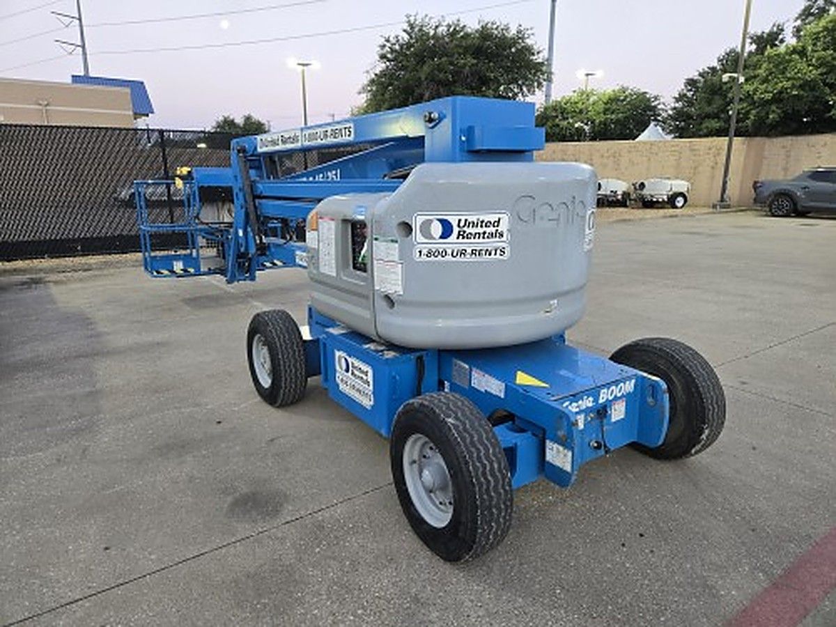 GENIE Z-45/25J DC photo 8