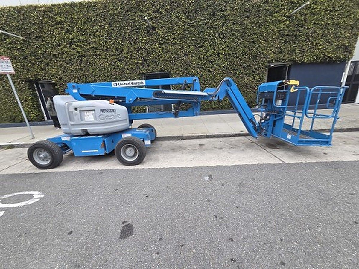 GENIE Z-45/25J DC photo 7