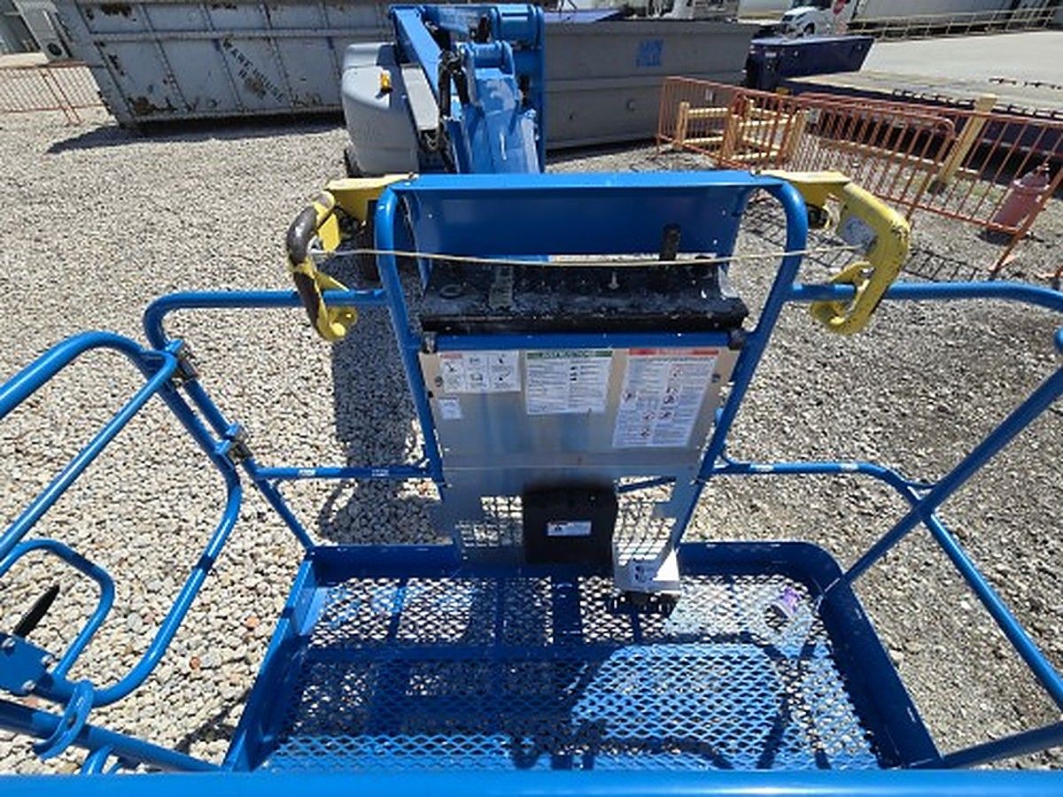 GENIE Z-45/25J DC photo 4