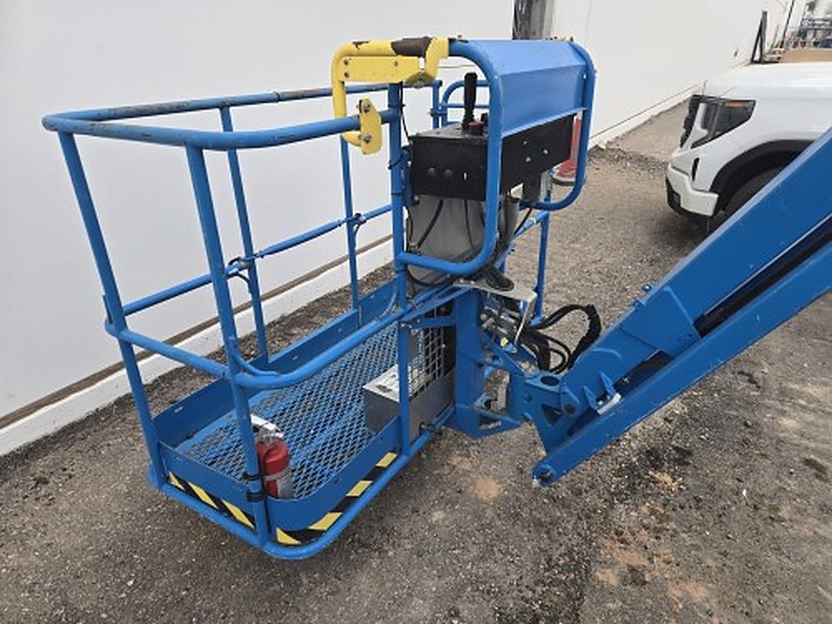 GENIE Z-45/25J DC photo 4