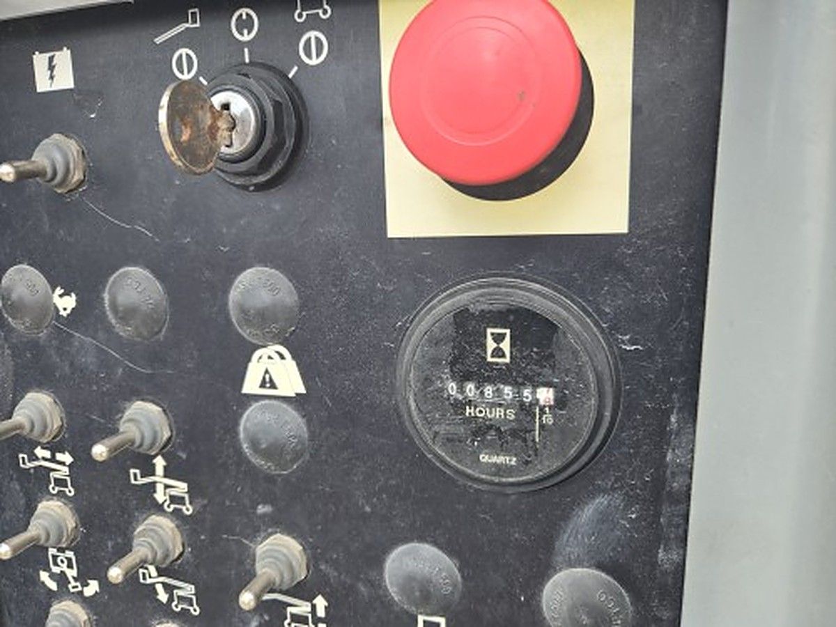 GENIE Z-45/25J DC photo 7