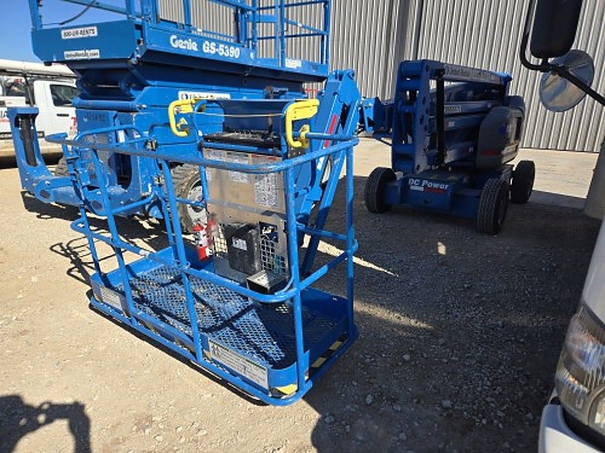 GENIE Z-45/25J DC photo 10