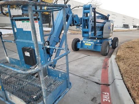 2017 GENIE Z-45/25J DC Boom 43-46' Articulating Electric