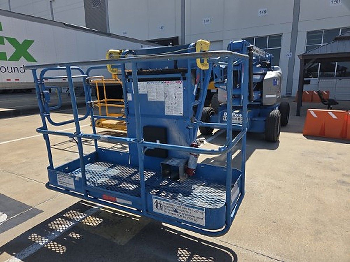 GENIE Z-45/25J DC photo 4