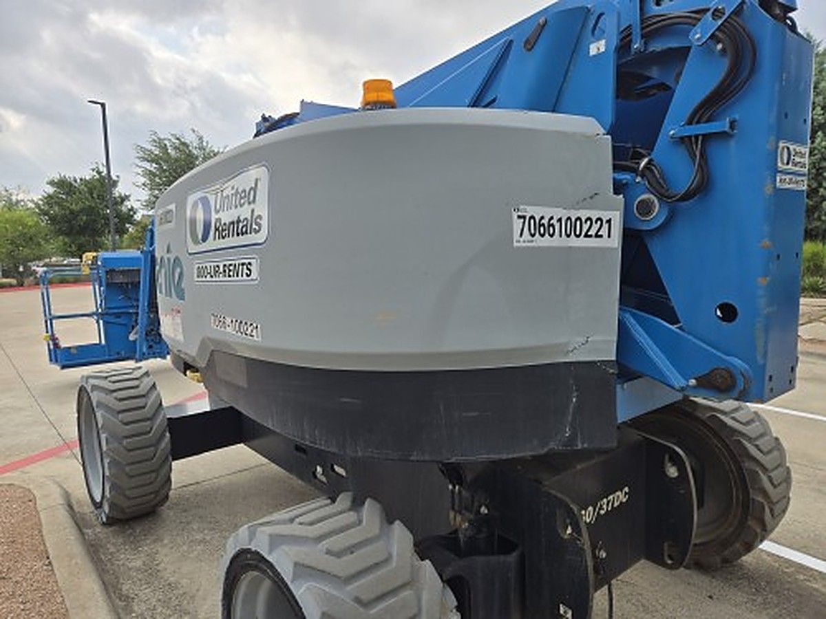 GENIE Z-60/37 DC photo 2
