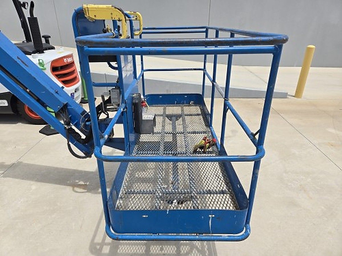 GENIE Z-60/37FE photo 9