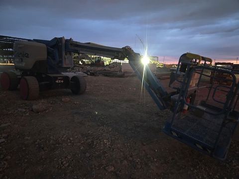 2017 GENIE Z-62/40 Boom 60-64' Articulating