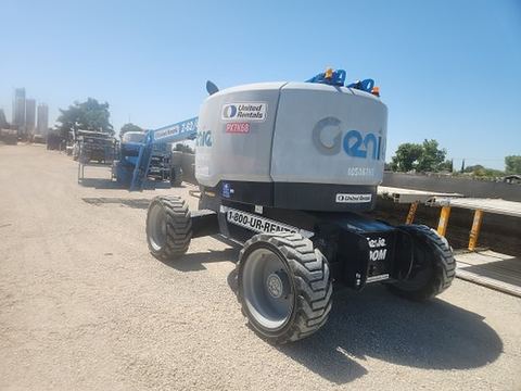 2017 GENIE Z-62/40J Boom 60-64' Articulating