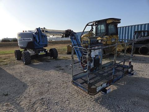 2017 GENIE Z-62/40J Boom 60-64' Articulating