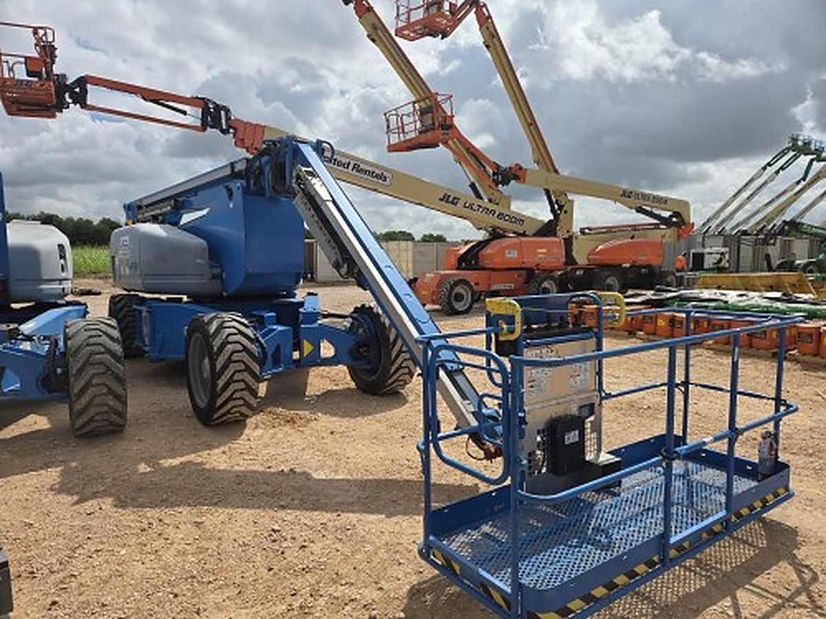 2017 GENIE ZX-135 for sale in Las Vegas, NV