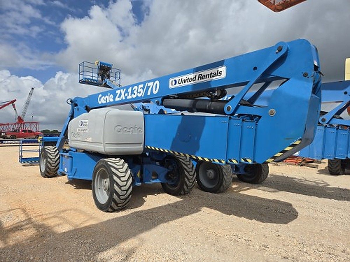 GENIE ZX-135 photo 2