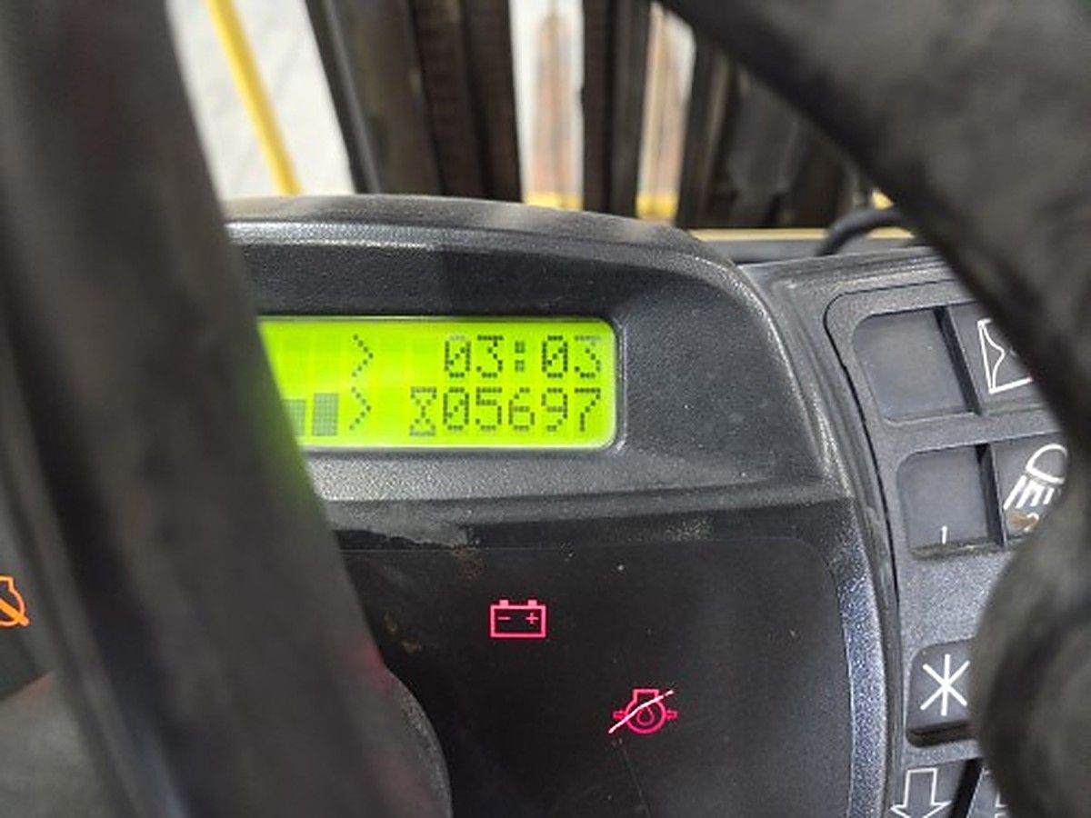 HYSTER H50FT photo 10