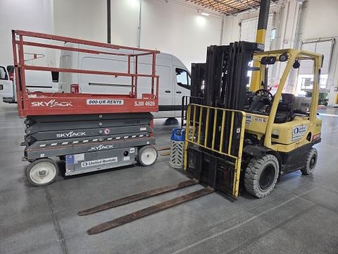 2017 HYSTER H50FT Forklift Whse 5000# Pneu Gas/Lp Quadmast