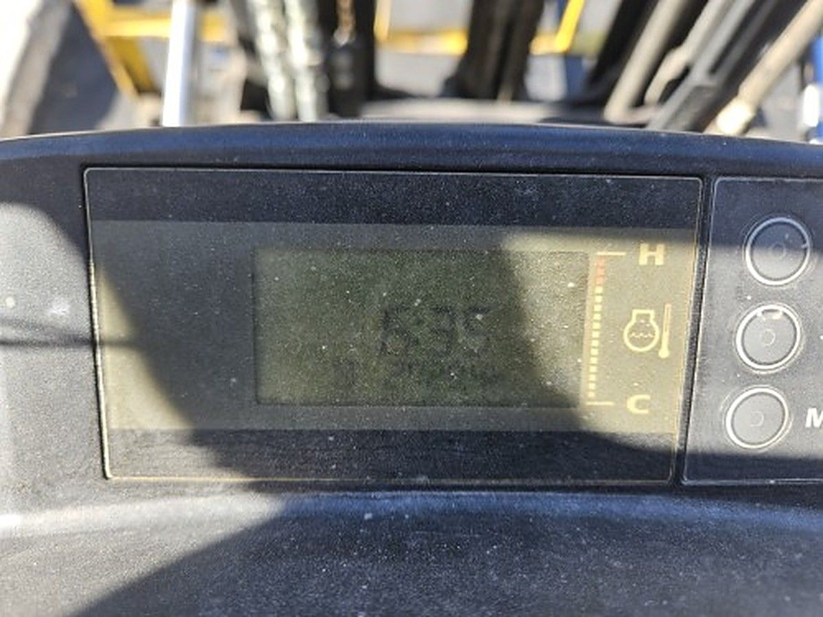 HYSTER H50XT photo 3