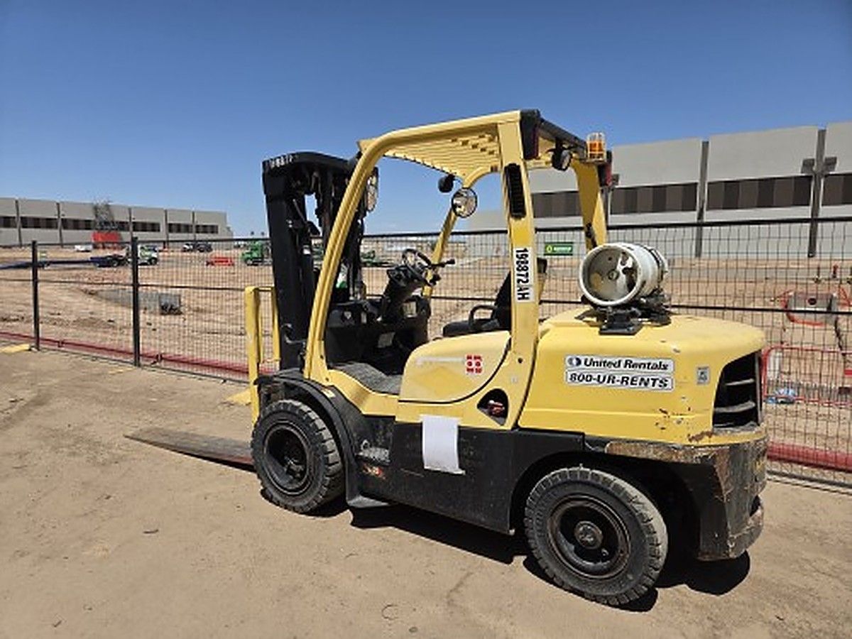 2017 HYSTER H90FT for sale in Las Vegas, NV