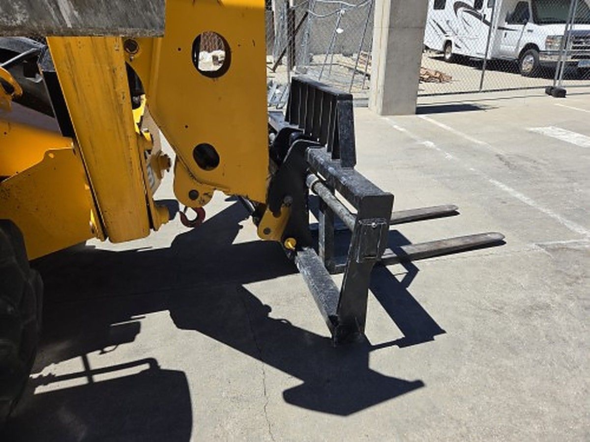 JCB 510-56 photo 11