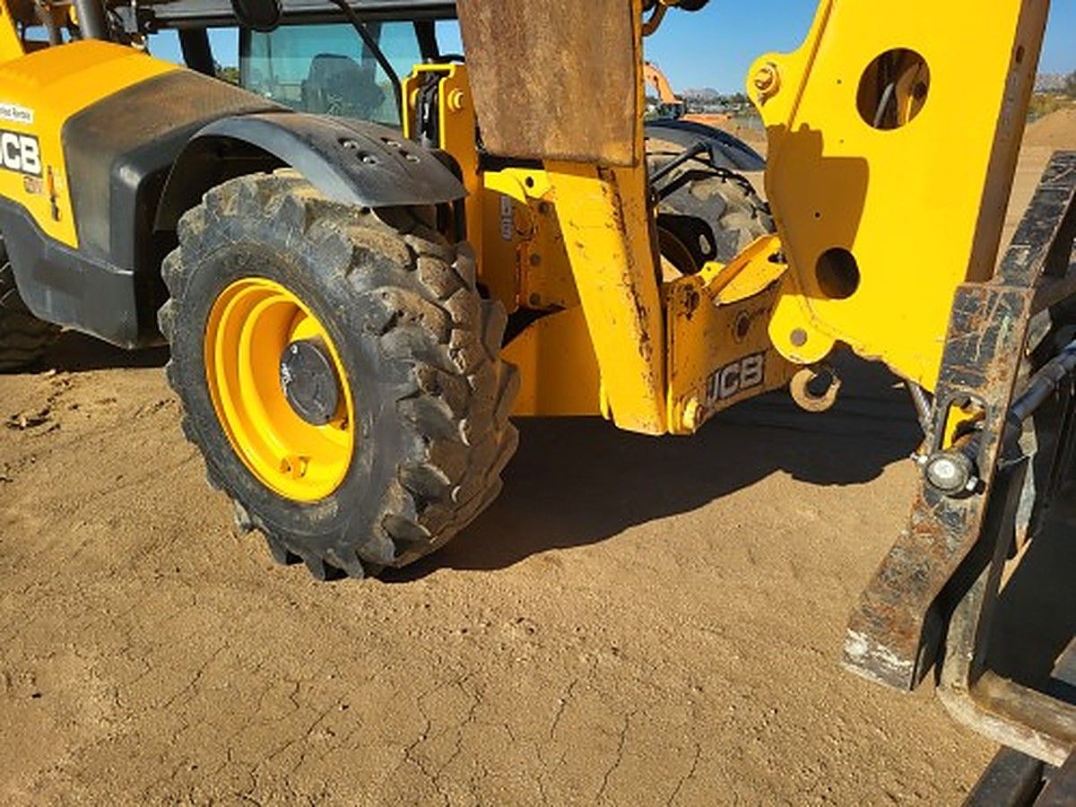 JCB 510-56 photo 4