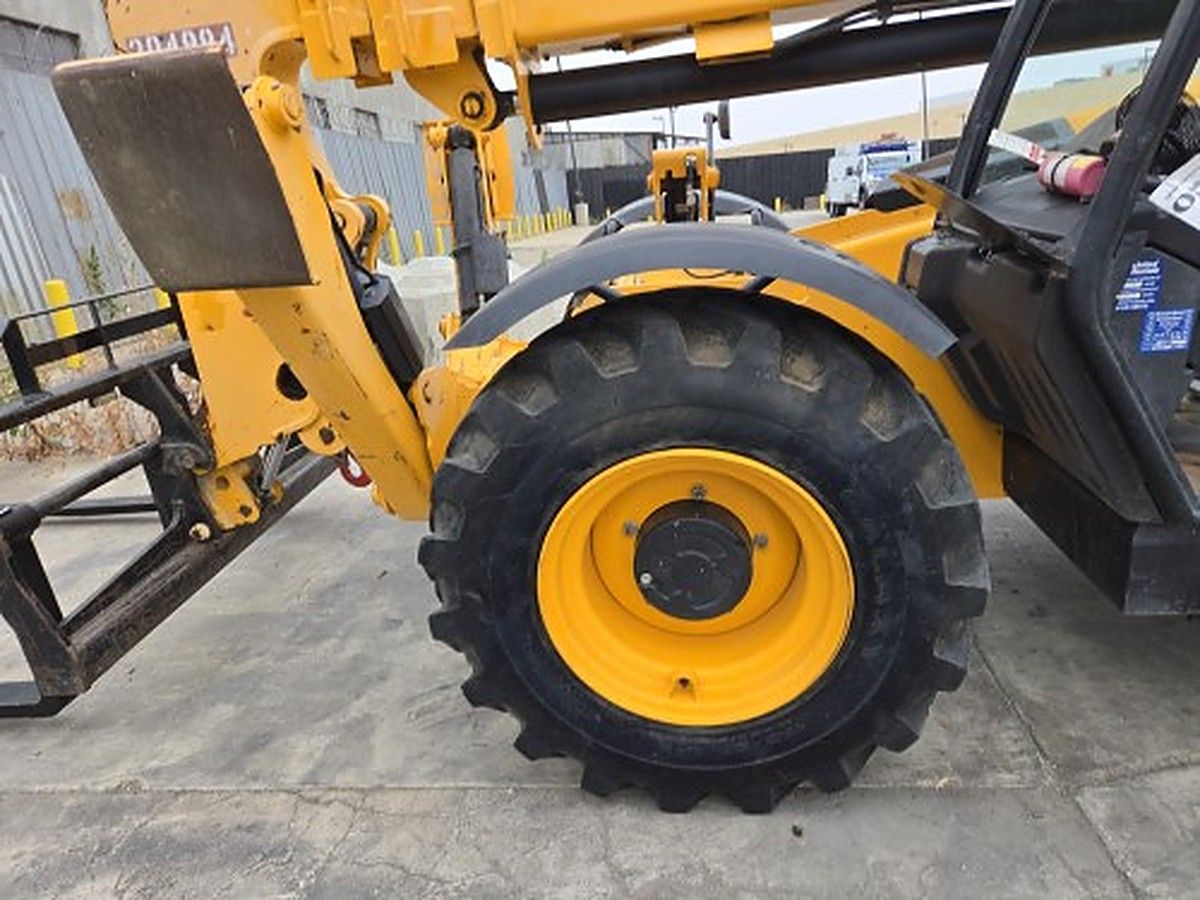 JCB 510-56 photo 12