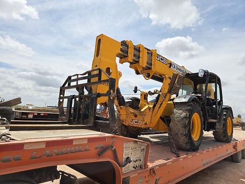 2017 JCB 510-56 S Forklift Variable Reach 10000# 50'-62'