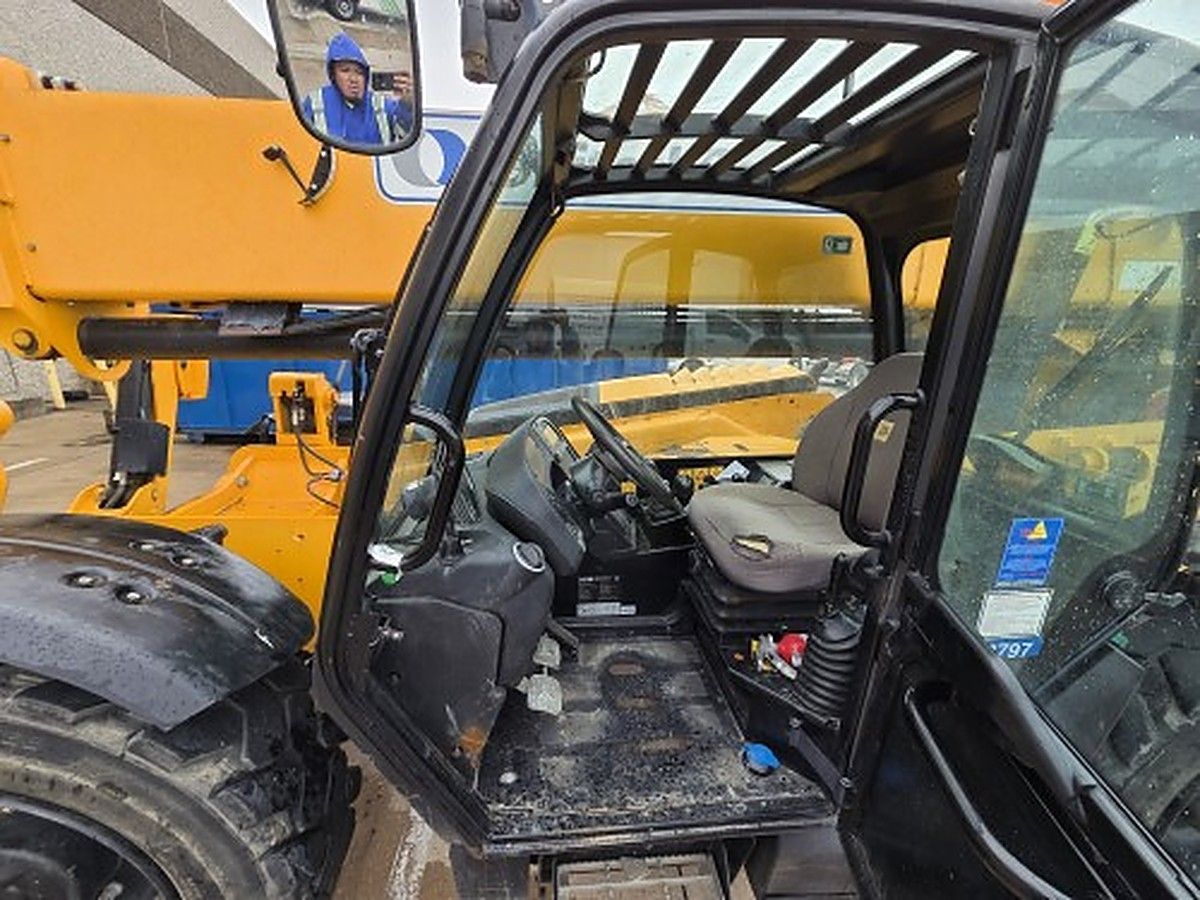 JCB 510-56 S photo 10