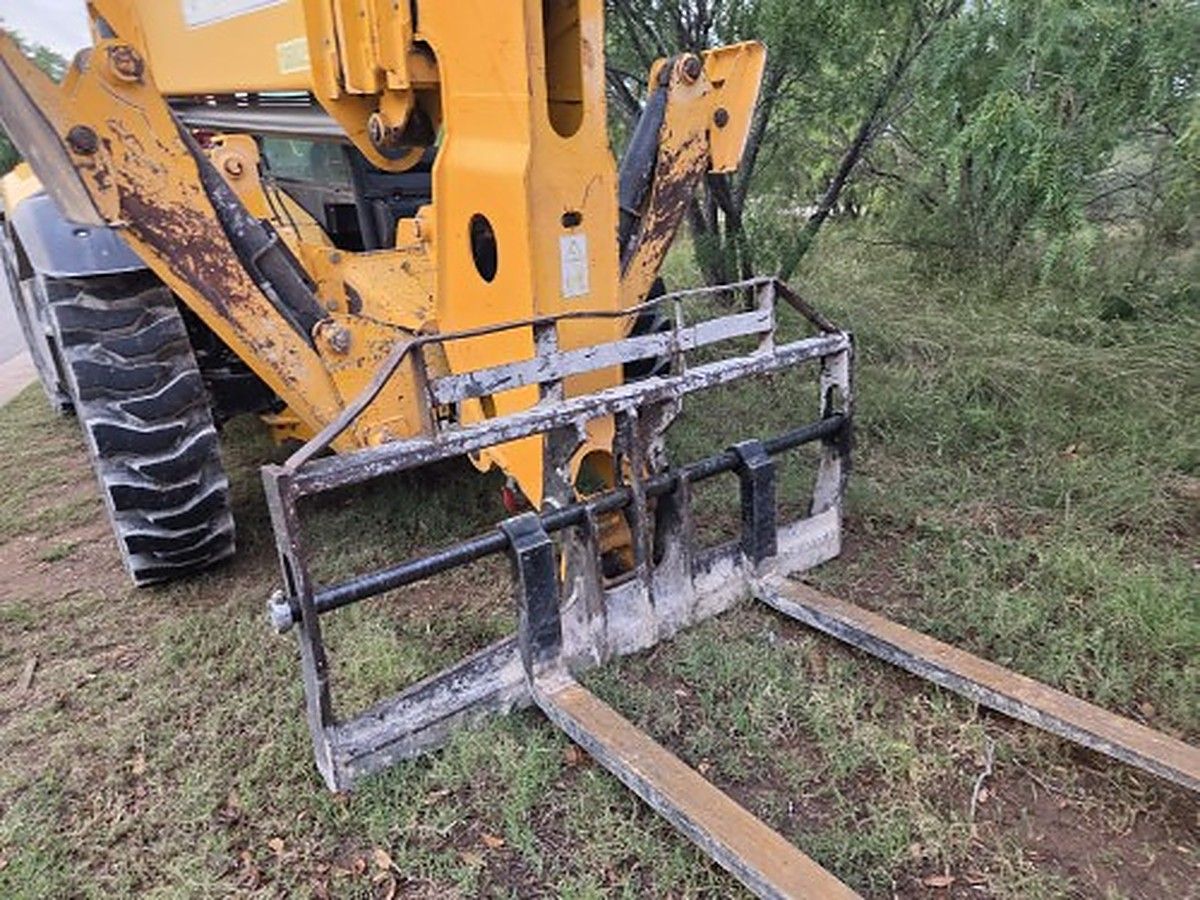 JCB 510-56 S photo 4