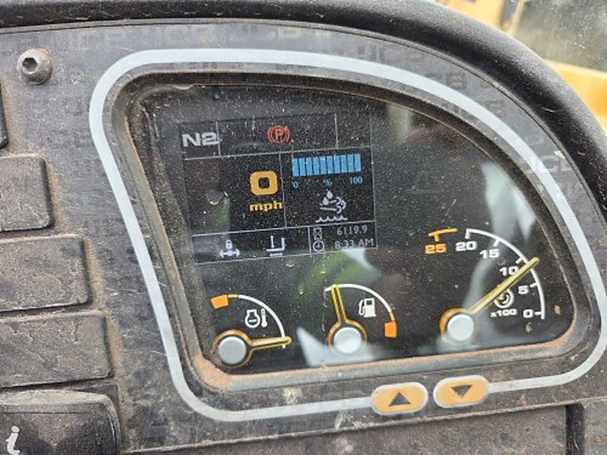 JCB 510-56 S photo 9