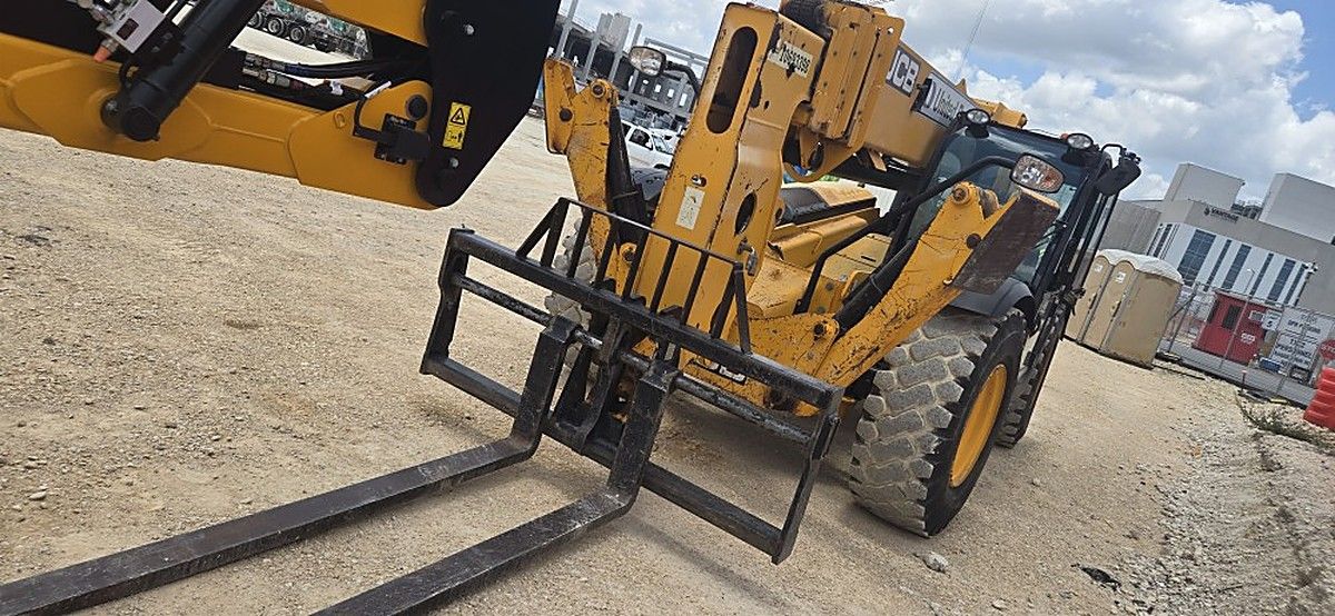 JCB 512-56 S photo 3