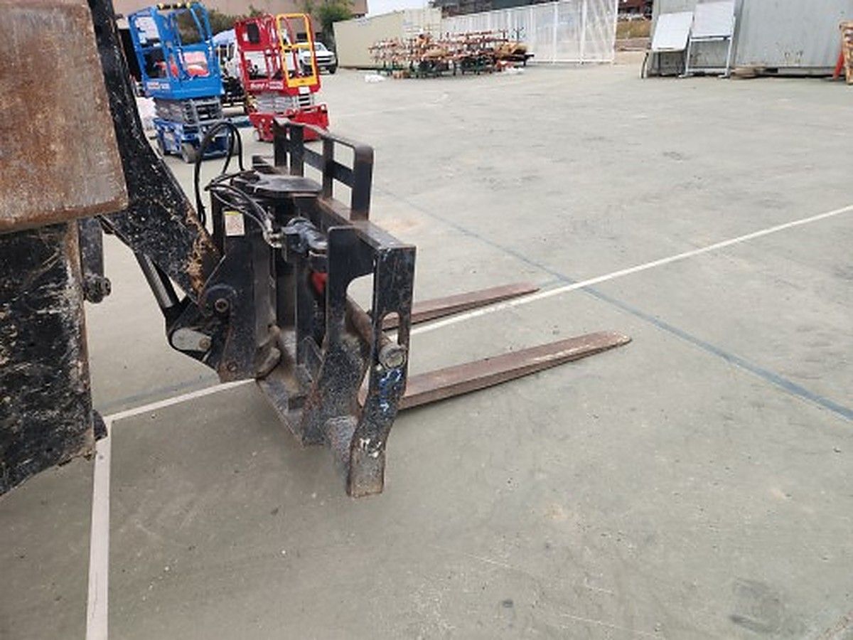2017 JLG 1001095418S for sale in Las Vegas, NV
