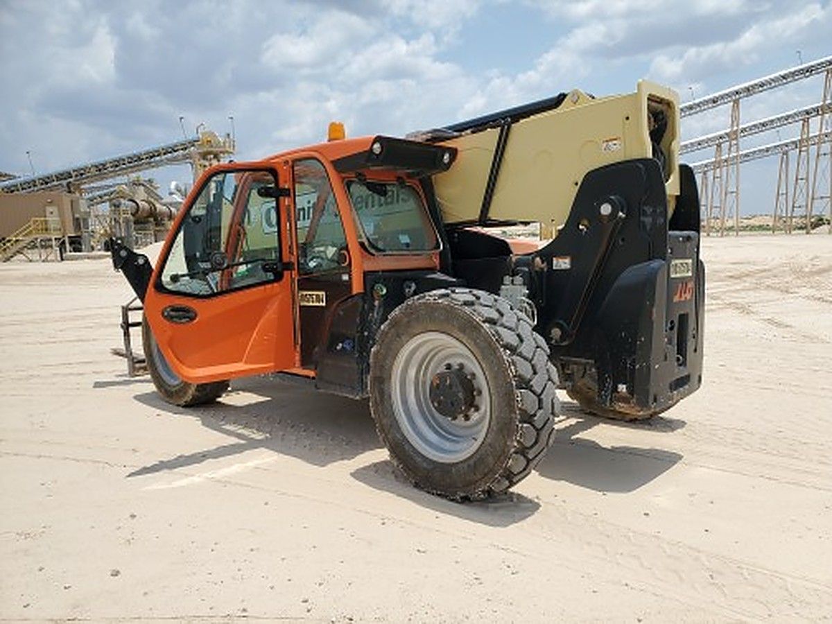 2017 JLG 1055 for sale in Las Vegas, NV