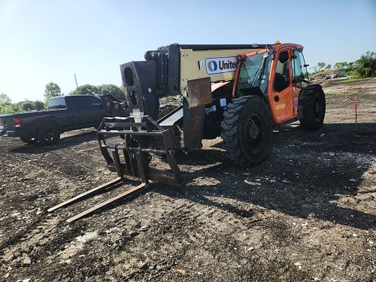 2017 JLG 1055 for sale in Las Vegas, NV
