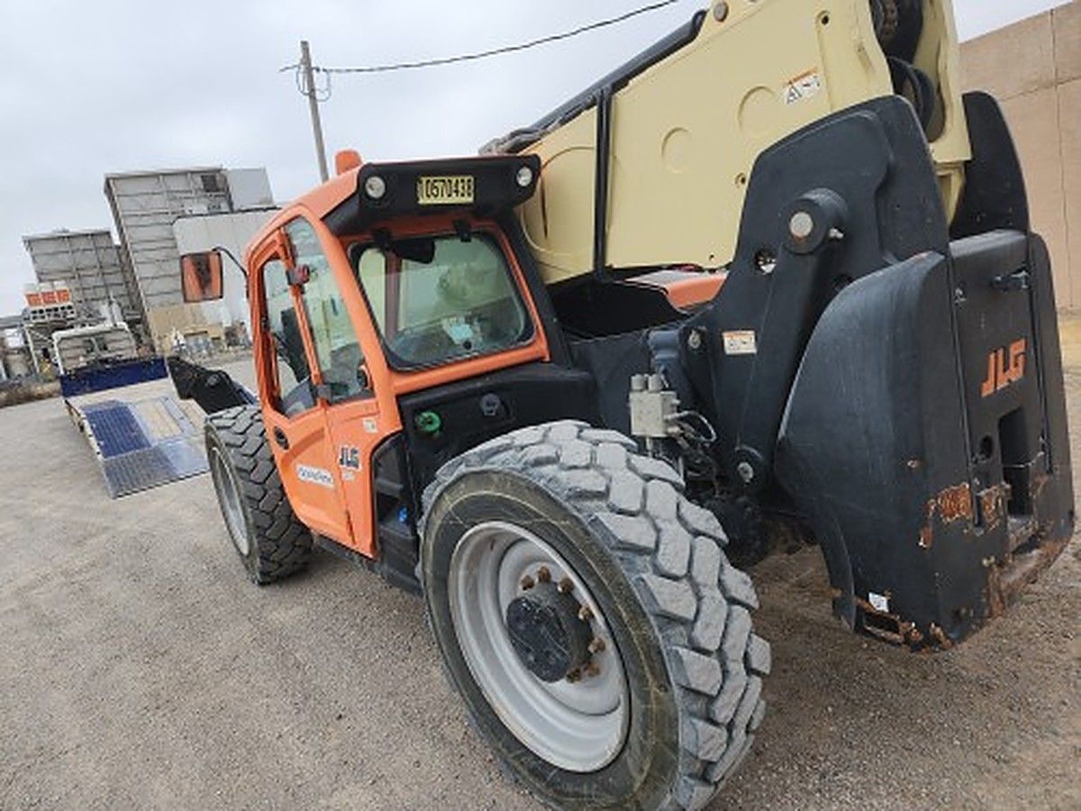 2017 JLG 1255 for sale in Las Vegas, NV