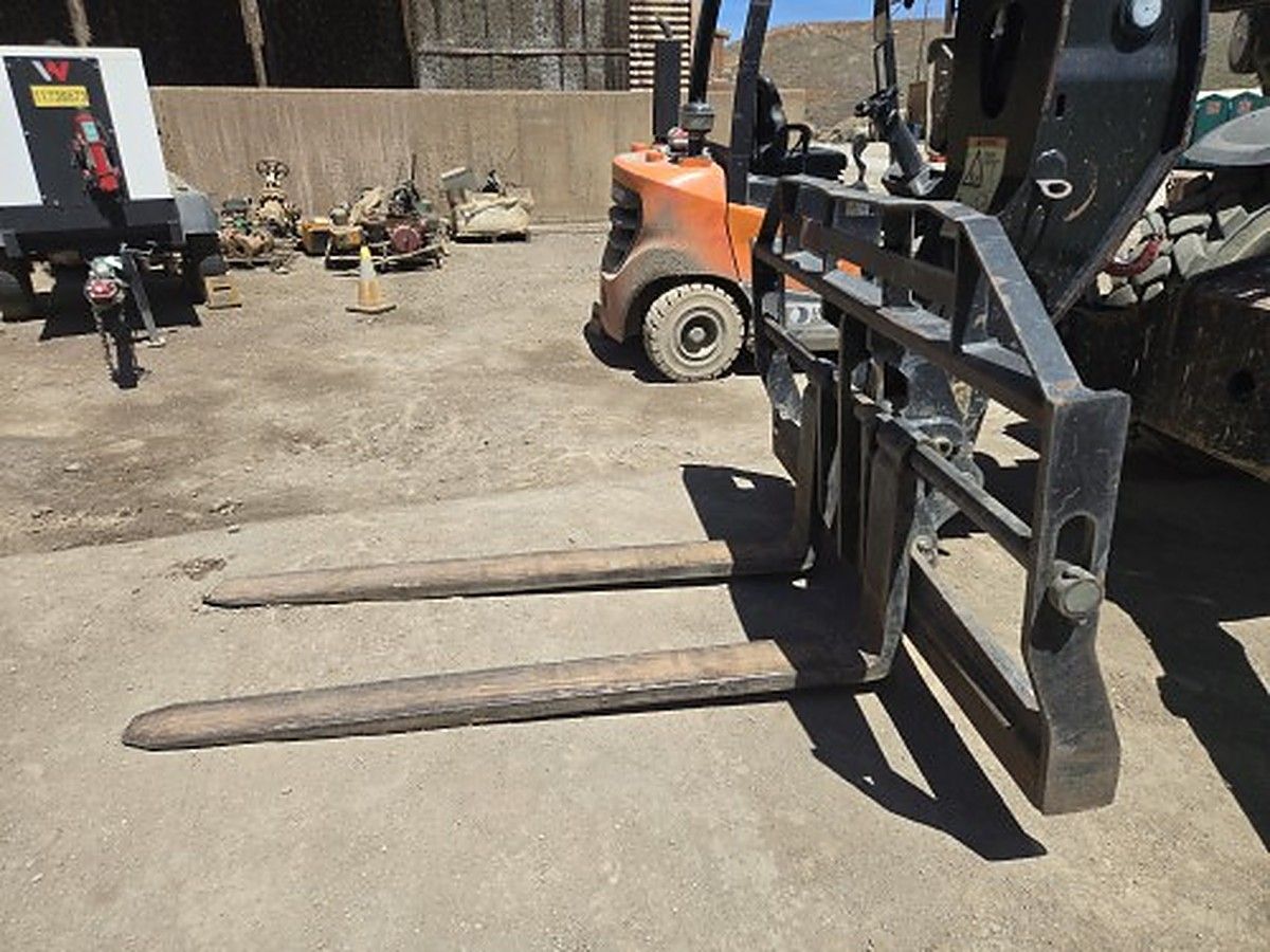 JLG 1255 photo 11
