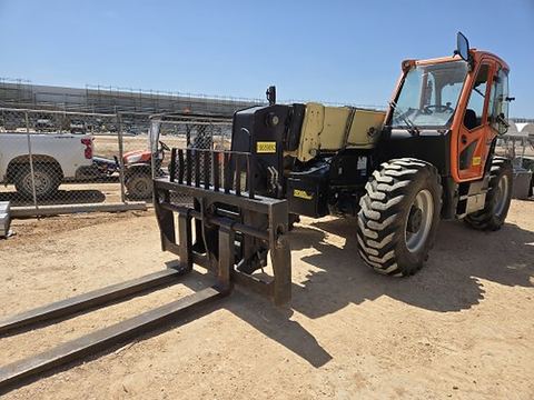 2017 JLG 1644 Forklift Variable Reach 15-16000# 40-55'
