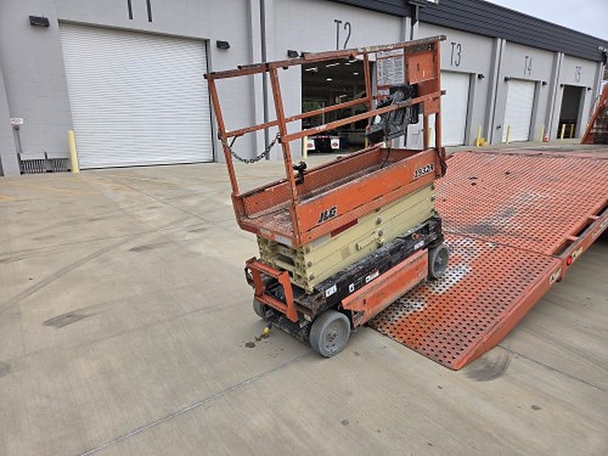 JLG 1932R photo 6