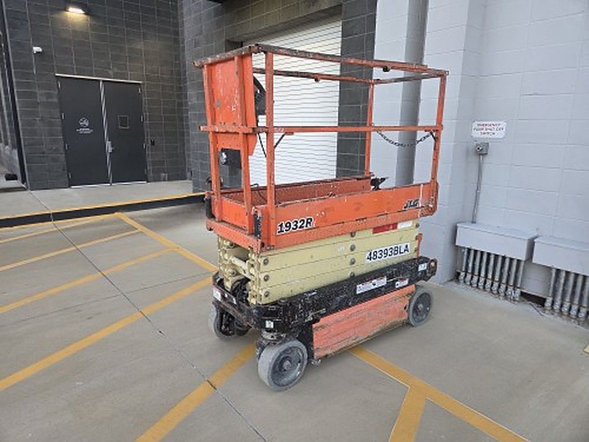 JLG 1932R photo 9