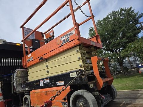 2017 JLG 1932R Scissor Lift 19' Electric
