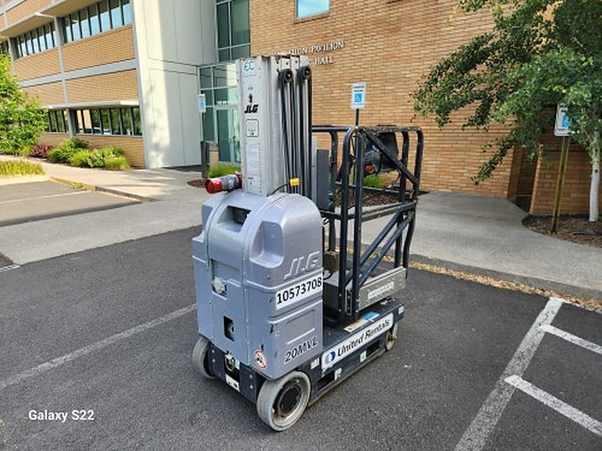 JLG 20MVL photo 4