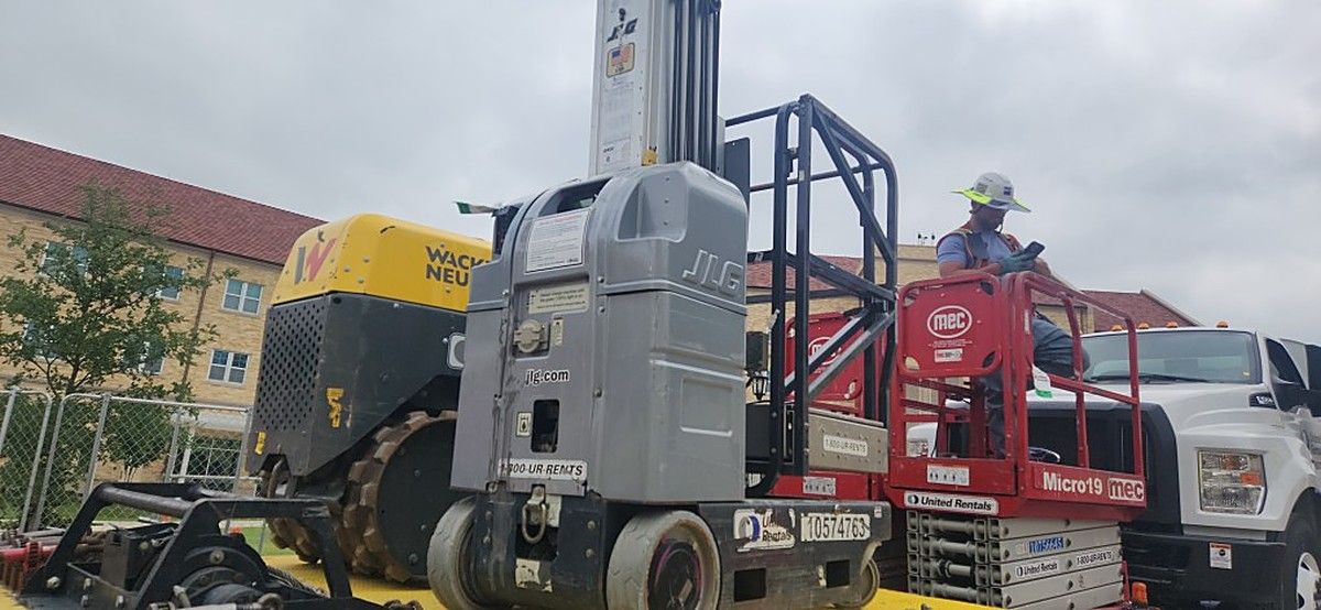 JLG 20MVL photo 2