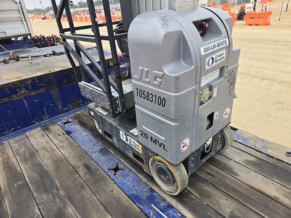 JLG 20MVL photo 4