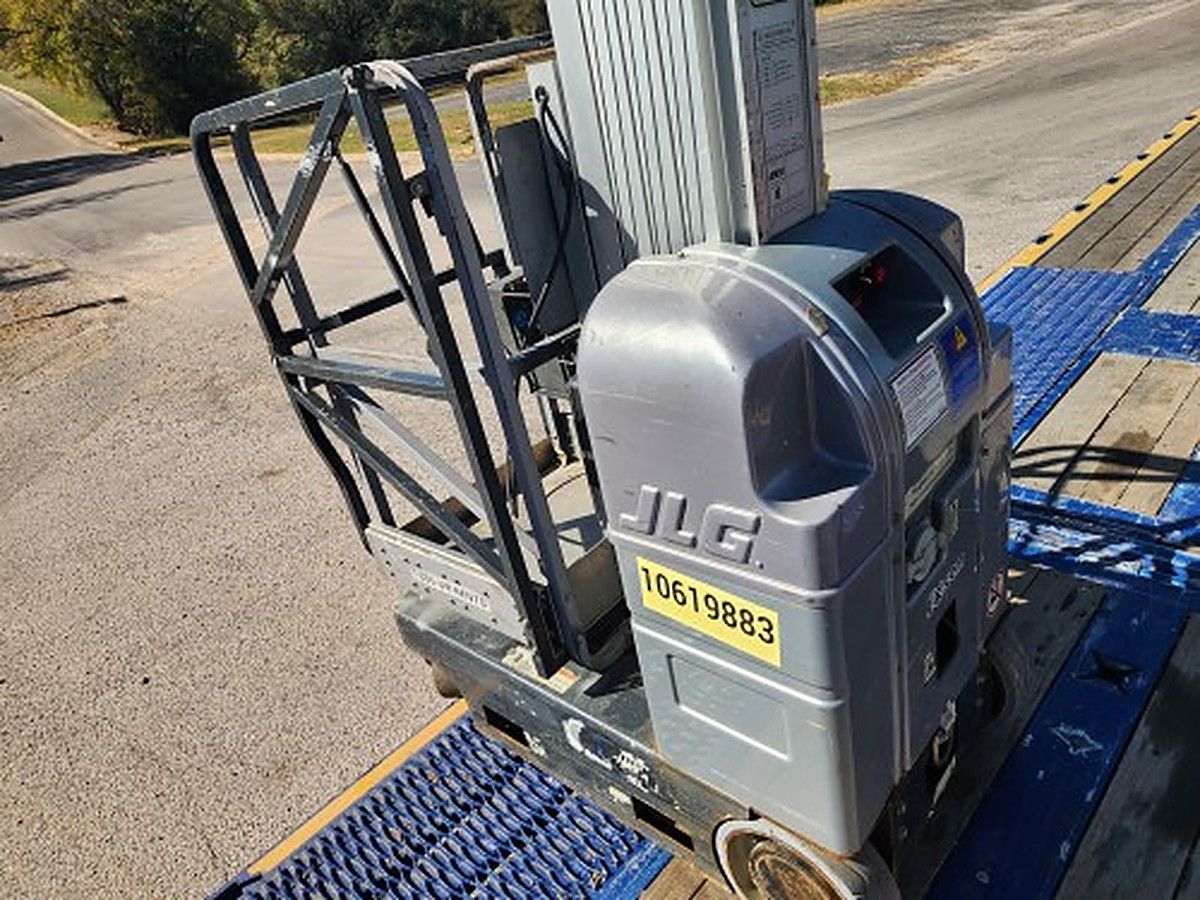 JLG 20MVL photo 2