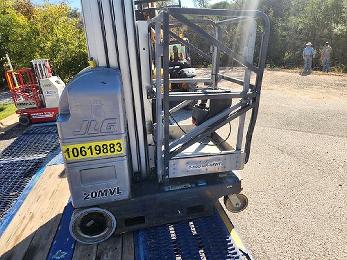 JLG 20MVL photo 3