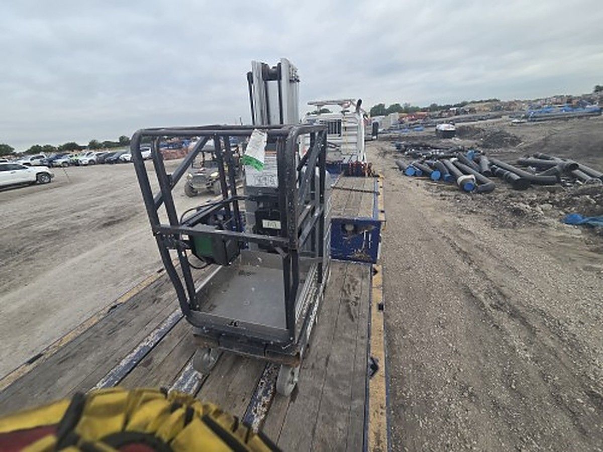 JLG 20MVL photo 3