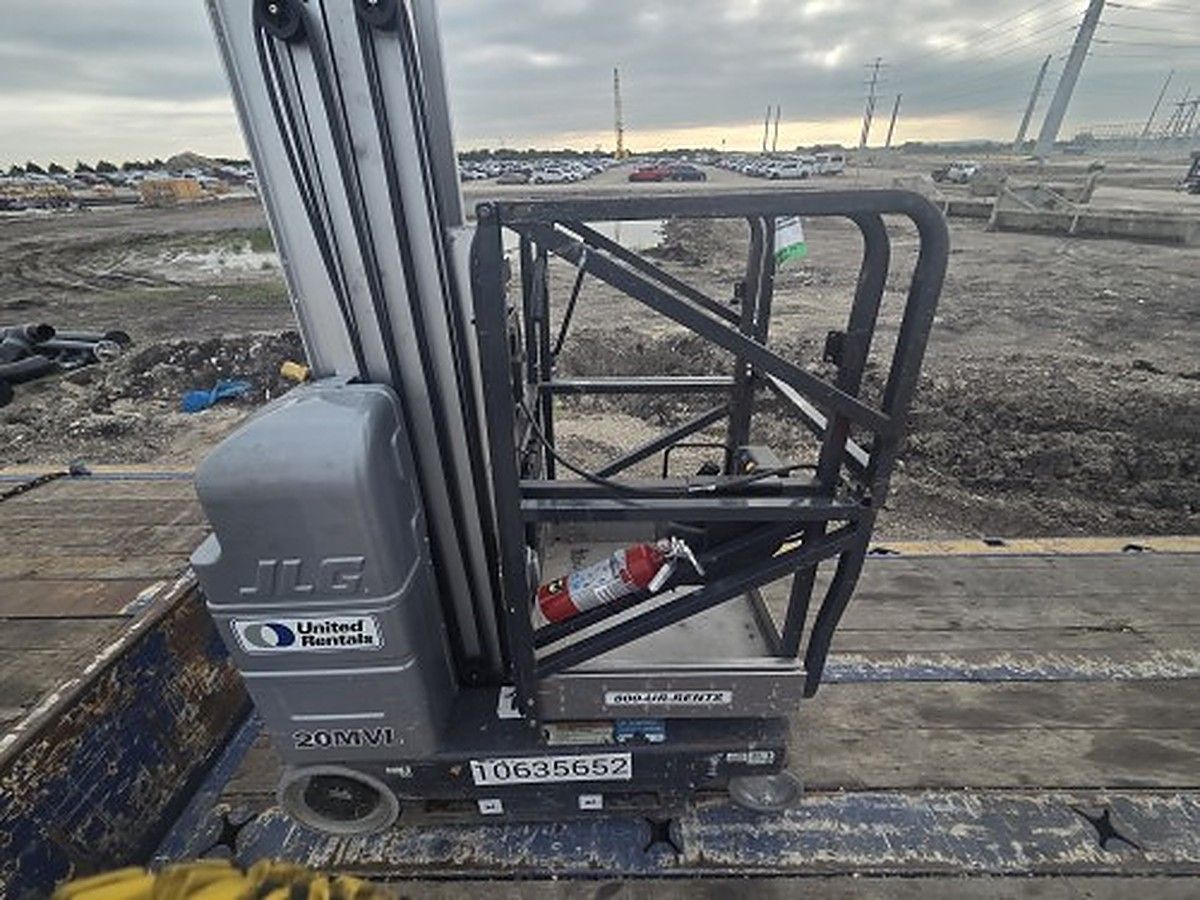 JLG 20MVL photo 4