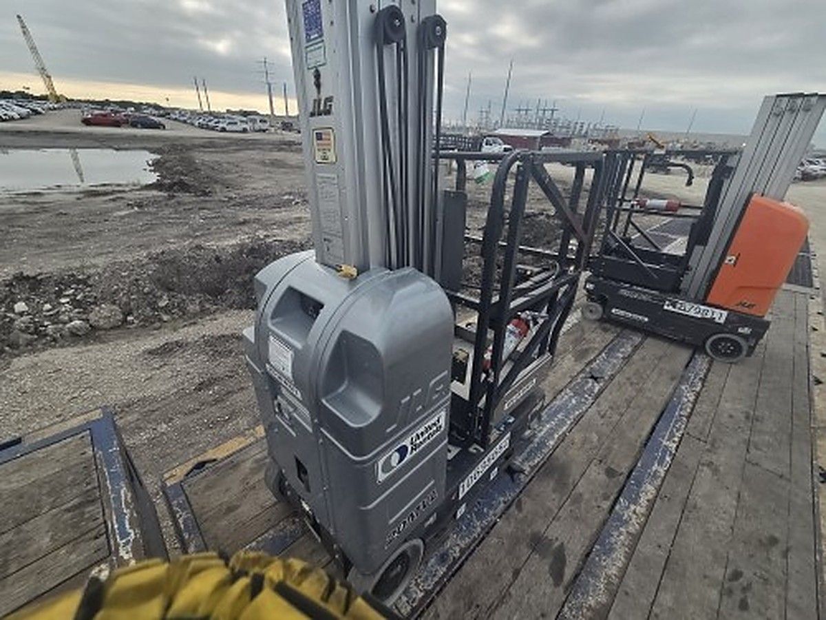 JLG 20MVL photo 5